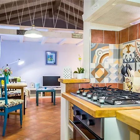 Regi Holiday home *