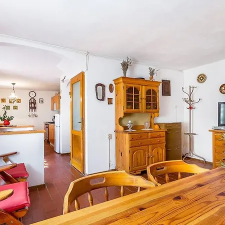 Holiday home Regi