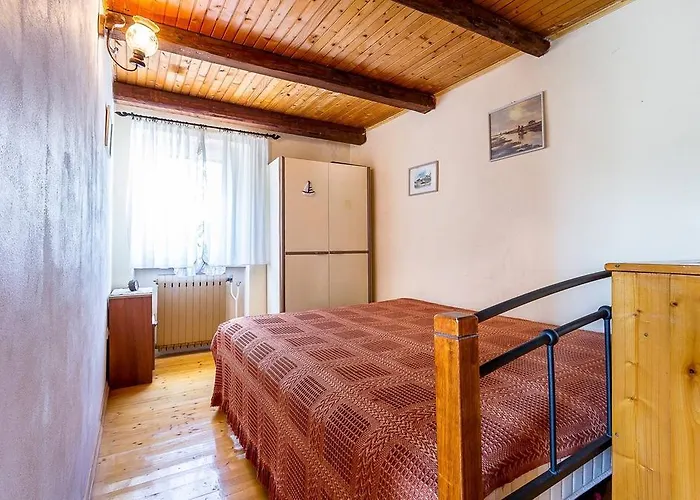 Nyaraló House Mladen *