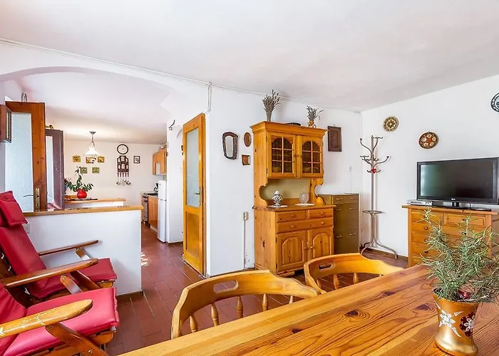 Dom wakacyjny House Mladen