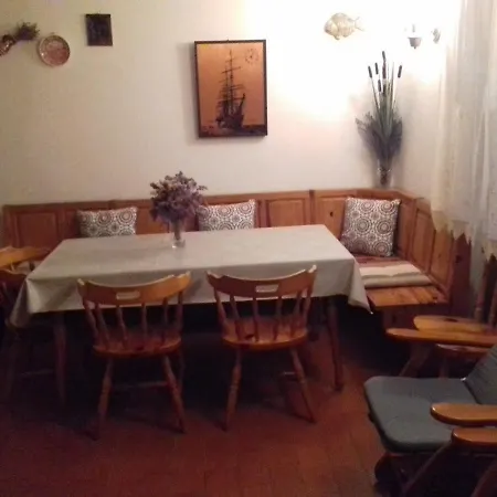 House House Mladen Vakantiehuis